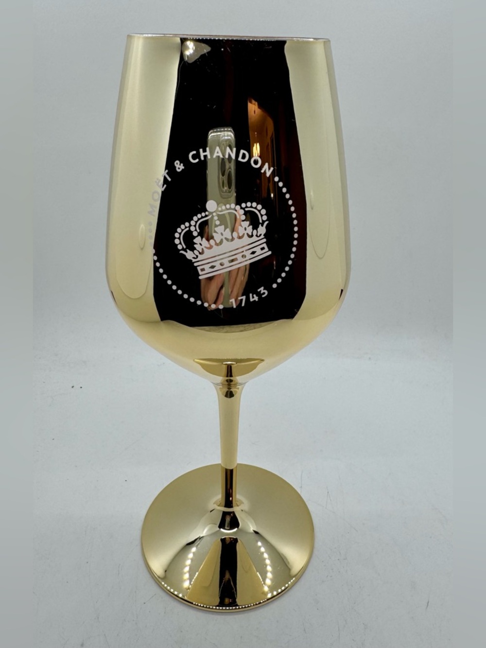 Moet & Chandon Imperial Gold Acrylic Champagne Glasses - Set of 6 - BRAND NEW.